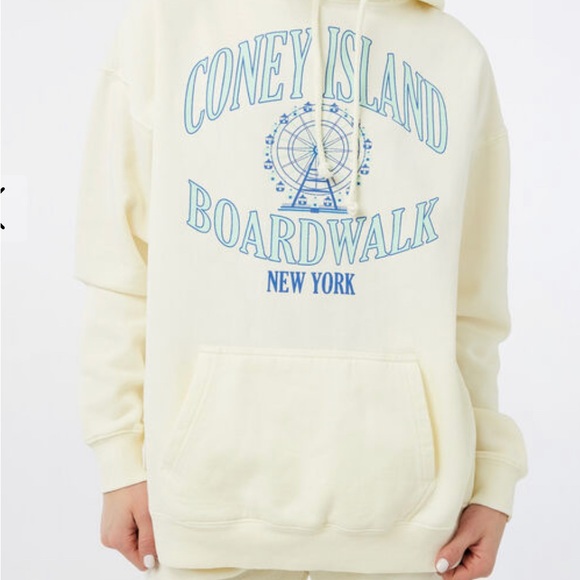 Ardene White Hoodie - Picture 1 of 3